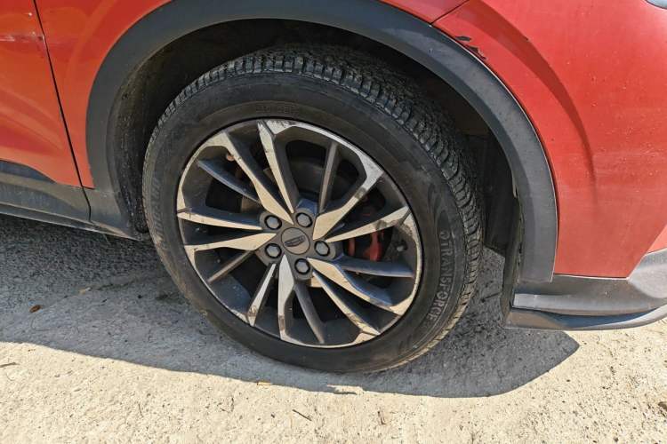 Used Geely Auto Coolray 2020 PRO 260T DCT Knight Right Front Wheel Hub