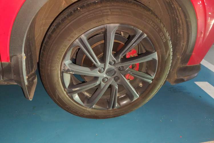 Used Geely Auto Coolray 2020 PRO 260T DCT Battle Right Front Wheel Hub