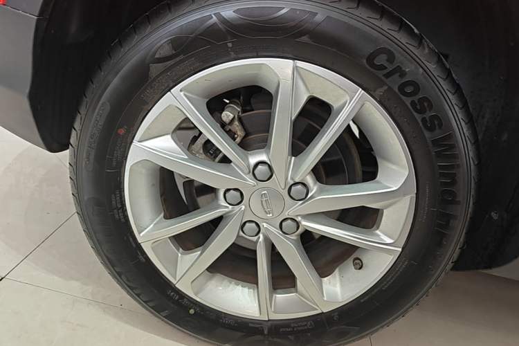 Used Geely Auto Coolray 2020 PRO 240T DCT Hunter Right Rear Wheel Hub