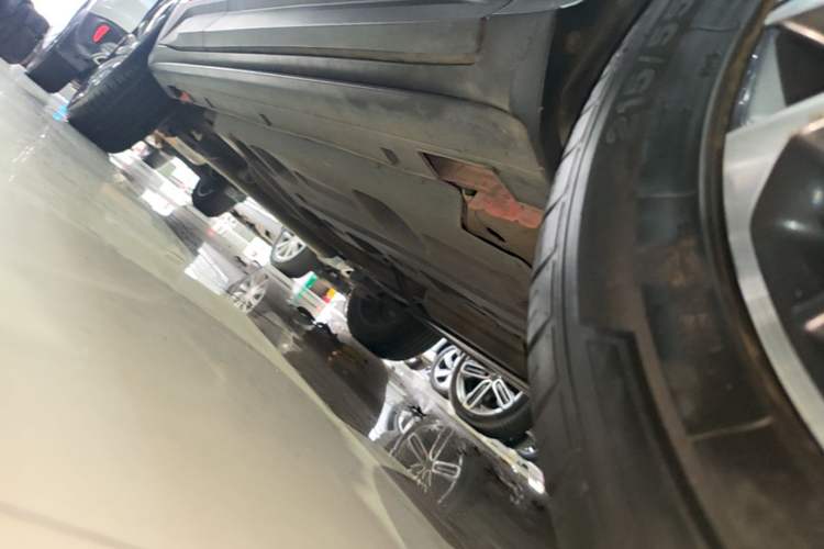 Used Geely Auto Coolray 2020 PRO 260T DCT Knight Right Side Sill