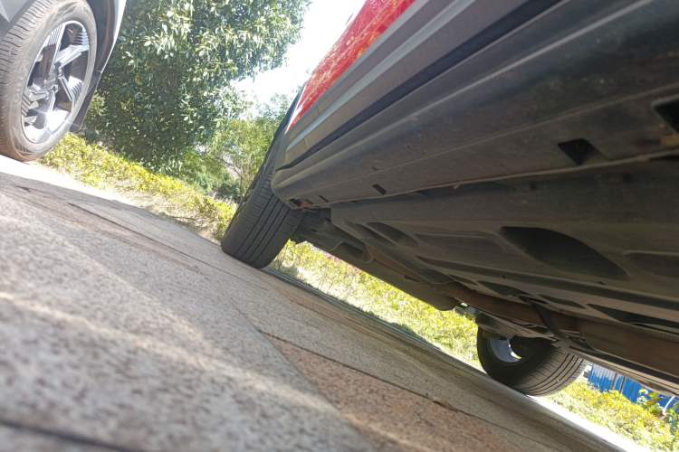 Used Geely Auto Coolray 2020 PRO 260T DCT Battle Right Side Sill