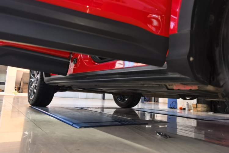 Used Geely Auto Coolray 2020 PRO 260T DCT Knight Right Side Sill