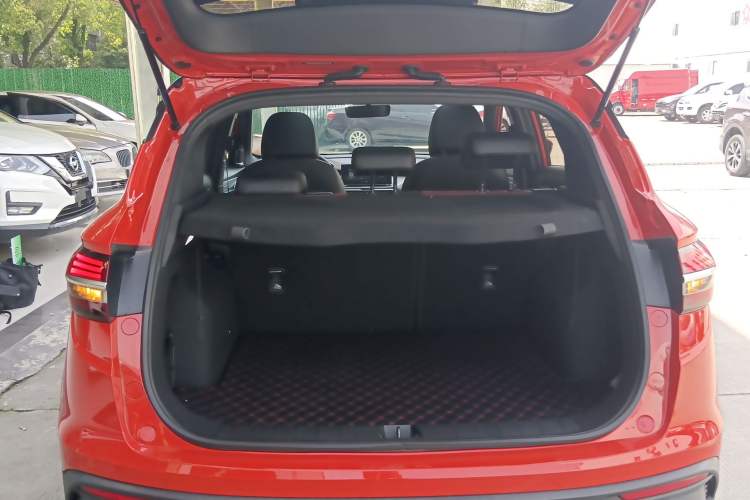 Used Geely Auto Coolray 2020 PRO 260T DCT Knight Trunk