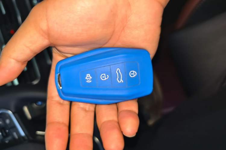 Used Geely Auto Coolray 2020 PRO 260T DCT Knight Vehicle Key