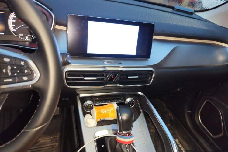 Used Geely Auto Coolray 2020 PRO 240T DCT Hunter Audio And AC Panel