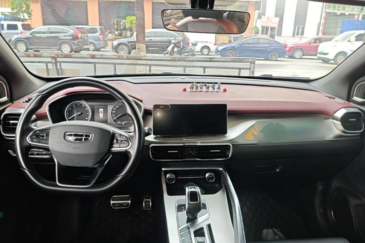 Used Geely Auto Coolray 2020 PRO 260T DCT Knight Center Console