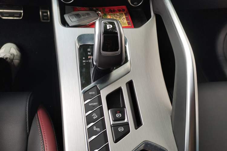Used Geely Auto Coolray 2020 PRO 260T DCT Knight Gear Lever