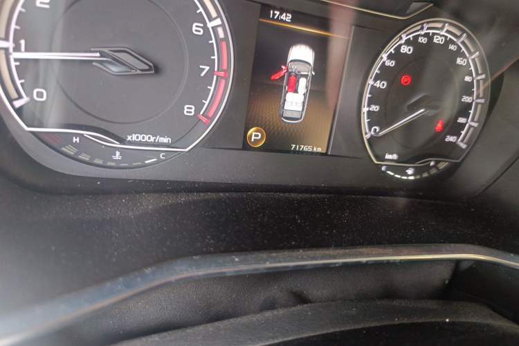 Used Geely Auto Coolray 2020 Facelift 240T DCT Hunter Odometer Close Up