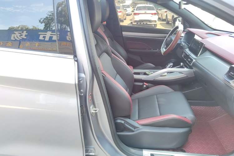 Used Geely Auto Coolray 2020 PRO 260T DCT Knight Right Front Seat