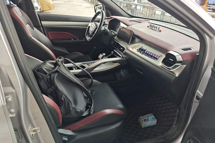 Used Geely Auto Coolray 2020 PRO 260T DCT Knight Right Front Seat