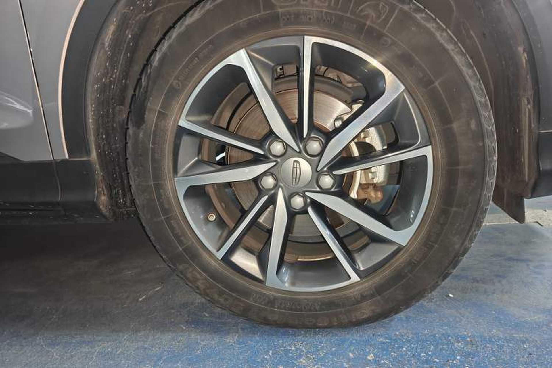 Used Geely Auto Coolray 2020 Facelift 240T DCT Hunter Right Front Wheel Hub