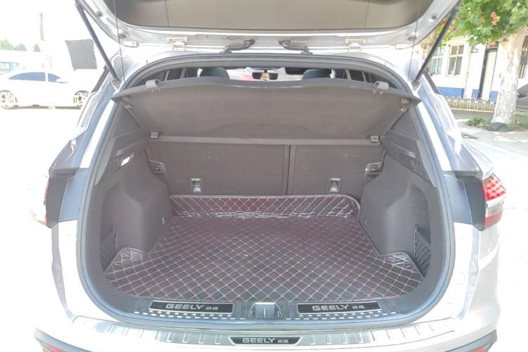 Used Geely Auto Coolray 2020 PRO 260T DCT Knight Trunk
