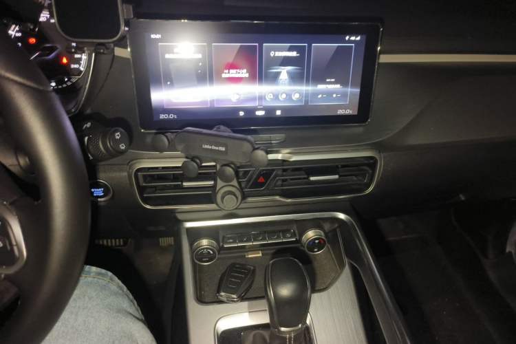 Used Geely Auto Coolray 2020 PRO 240T DCT Hunter Audio And AC Panel