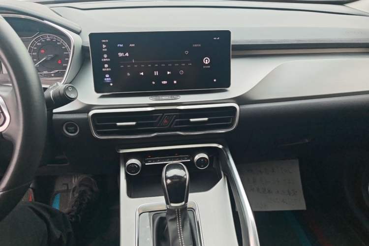 Used Geely Auto Coolray 2020 PRO 240T DCT Hunter Audio And AC Panel