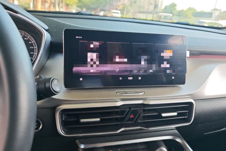 Used Geely Auto Coolray 2020 Facelift 240T DCT Hunter Audio And AC Panel