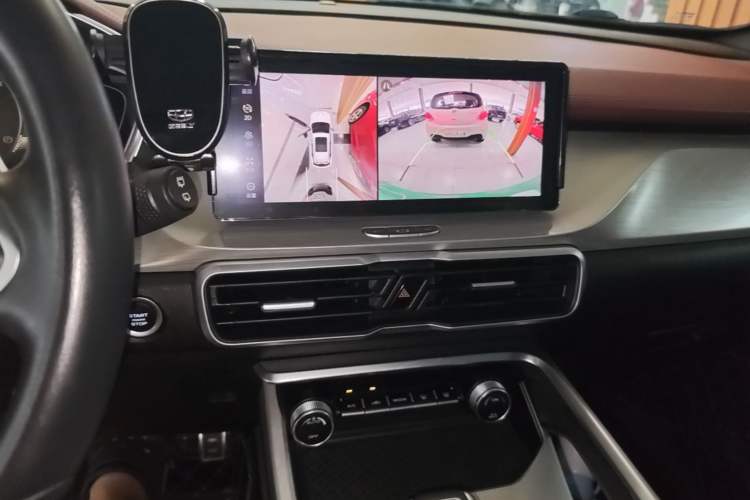 Used Geely Auto Coolray 2020 PRO 260T DCT Battle Audio And AC Panel
