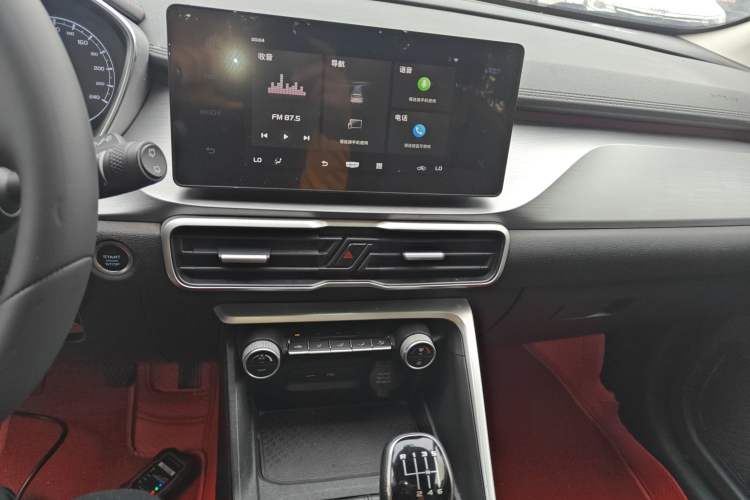 Used Geely Auto Coolray 2020 240T Manual Archer Audio And AC Panel