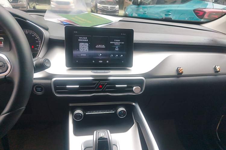 Used Geely Auto Coolray 2020 Facelift 240T DCT Hunter Audio And AC Panel