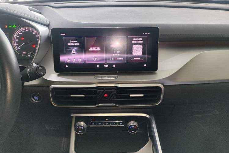 Used Geely Auto Coolray 2020 Facelift 240T DCT Hunter Audio And AC Panel
