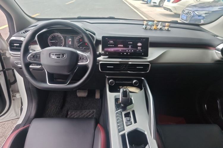 Used Geely Auto Coolray 2020 Facelift 240T DCT Hunter Center Console