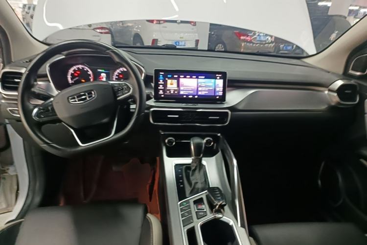 Used Geely Auto Coolray 2020 PRO 240T DCT Hunter Center Console
