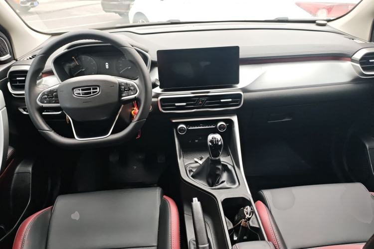 Used Geely Auto Coolray 2020 240T Manual Archer Center Console