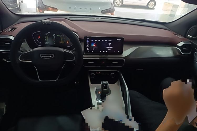 Used Geely Auto Coolray 2020 PRO 260T DCT Ranger Center Console