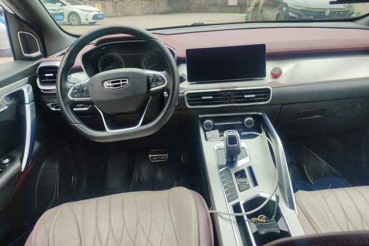 Used Geely Auto Coolray 2020 PRO 260T DCT Knight Center Console
