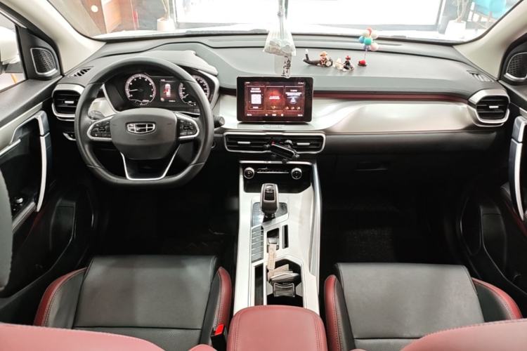 Used Geely Auto Coolray 2020 Facelift 240T DCT Hunter Center Console