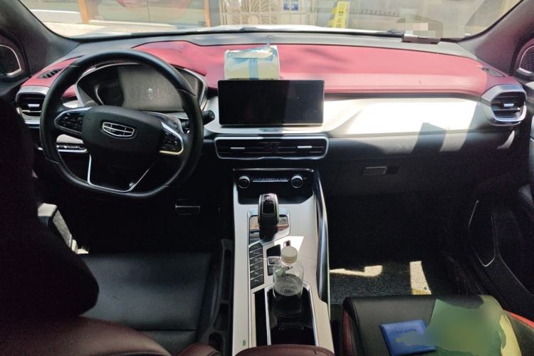 Used Geely Auto Coolray 2020 PRO 260T DCT Battle Center Console