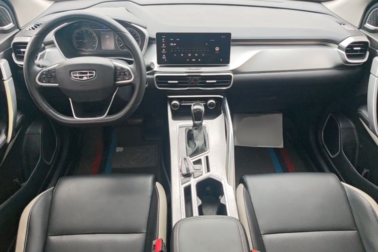 Used Geely Auto Coolray 2020 PRO 240T DCT Hunter Center Console