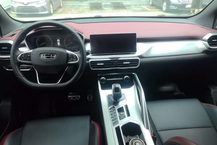 Used Geely Auto Coolray 2020 PRO 260T DCT Knight Center Console