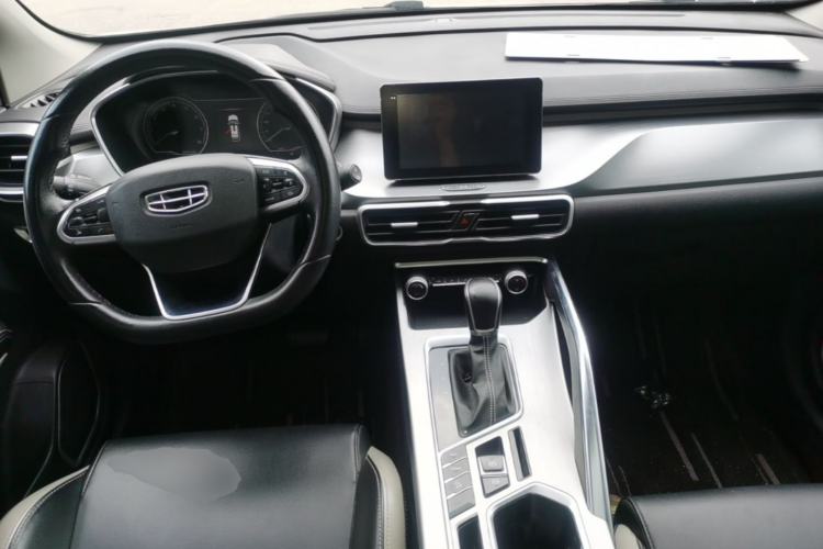 Used Geely Auto Coolray 2020 PRO 240T DCT Hunter Center Console