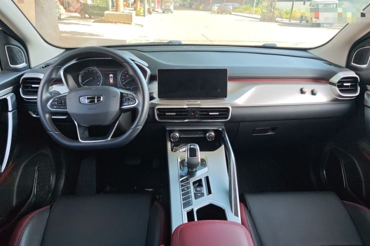 Used Geely Auto Coolray 2020 Facelift 240T DCT Hunter Center Console