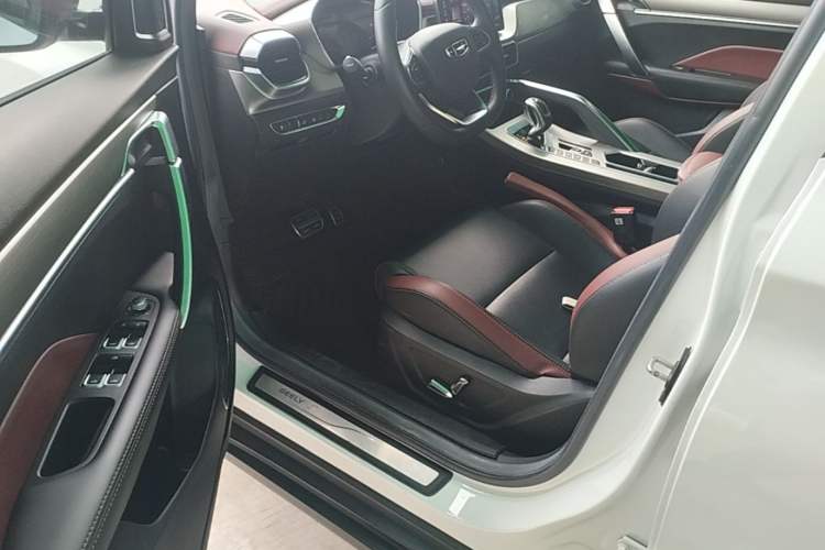 Used Geely Auto Coolray 2020 PRO 260T DCT Ranger Driver Seat