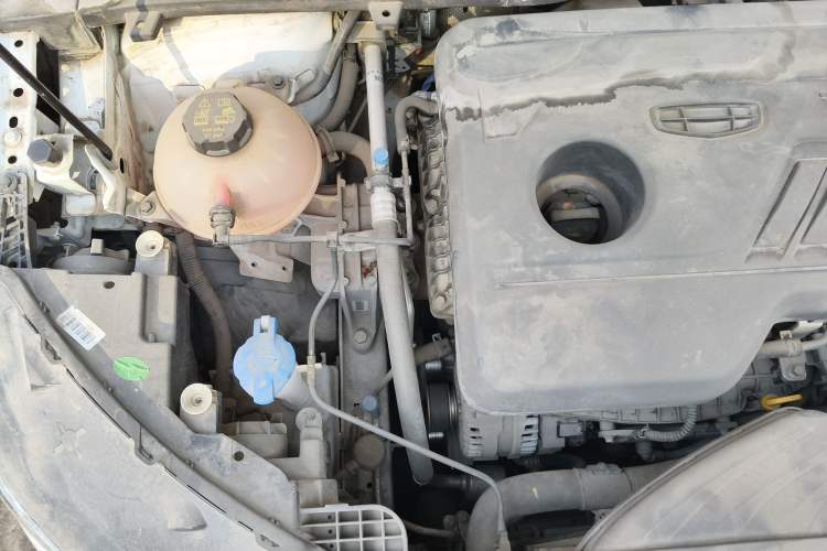 Used Geely Auto Coolray 2020 240T Manual Archer Engine Bay Right