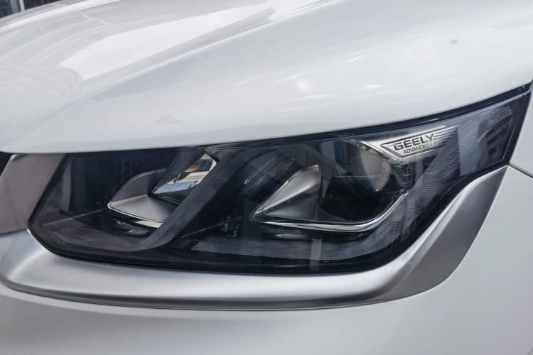 Used Geely Auto Coolray 2020 PRO 260T DCT Knight Exterior 8