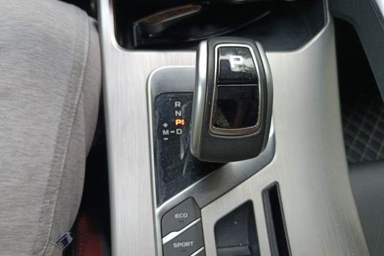 Used Geely Auto Coolray 2020 PRO 260T DCT Battle Gear Lever