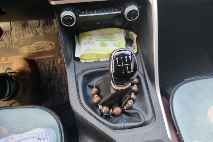 Used Geely Auto Coolray 2020 240T Manual Archer Gear Lever