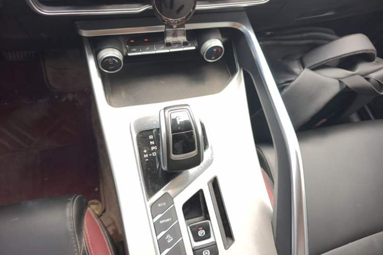 Used Geely Auto Coolray 2020 Facelift 240T DCT Hunter Gear Lever