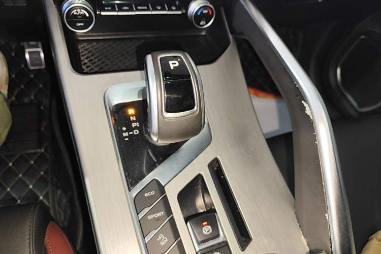 Used Geely Auto Coolray 2020 PRO 260T DCT Knight Gear Lever