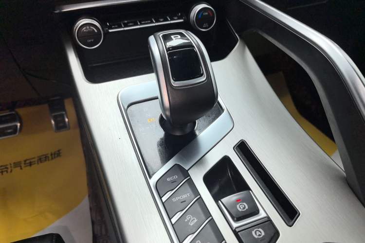 Used Geely Auto Coolray 2020 PRO 260T DCT Knight Gear Lever