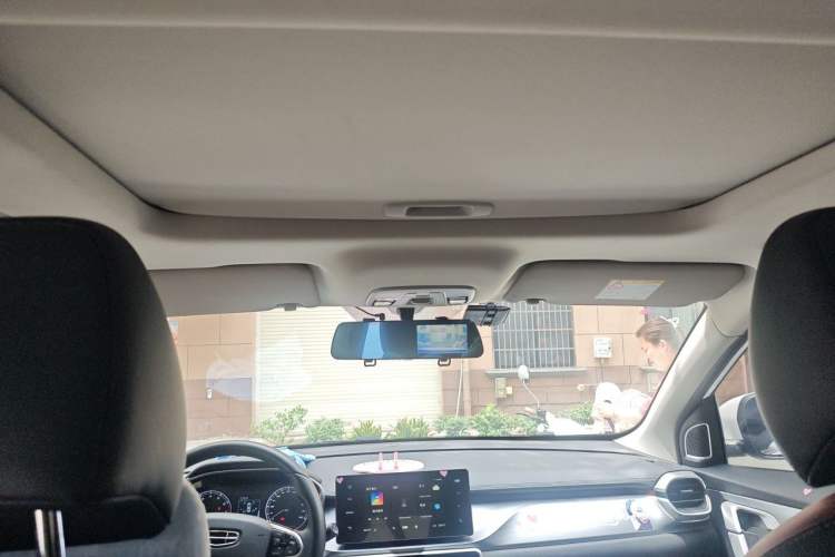 Used Geely Auto Coolray 2020 240T Manual Archer Headliner