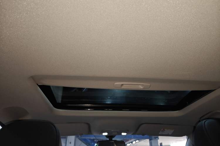Used Geely Auto Coolray 2020 PRO 240T DCT Hunter Headliner