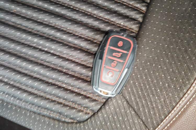 Used Geely Auto Coolray 2020 PRO 260T DCT Knight Interior 1