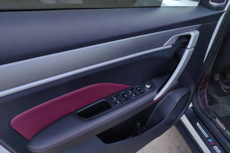 Used Geely Auto Coolray 2020 240T Manual Archer Interior 1