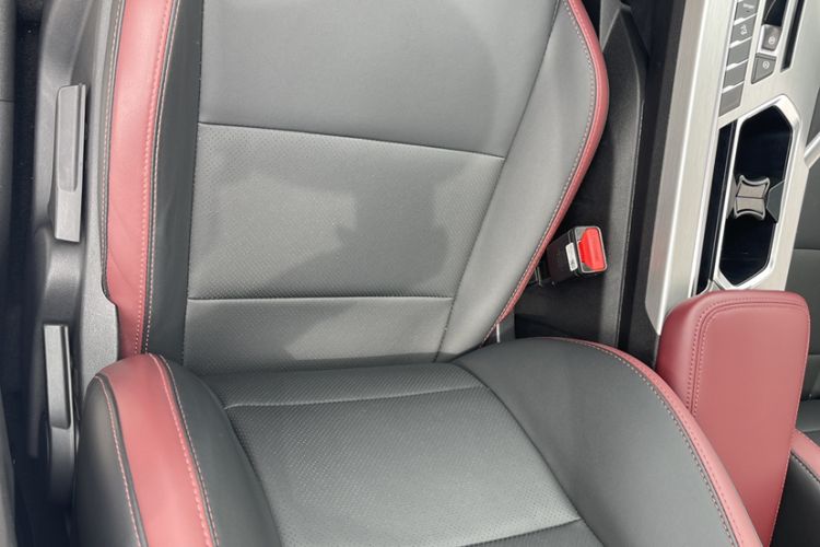 Used Geely Auto Coolray 2020 Facelift 240T DCT Hunter Interior 11