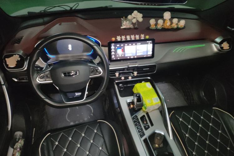 Used Geely Auto Coolray 2020 PRO 260T DCT Battle Interior 2