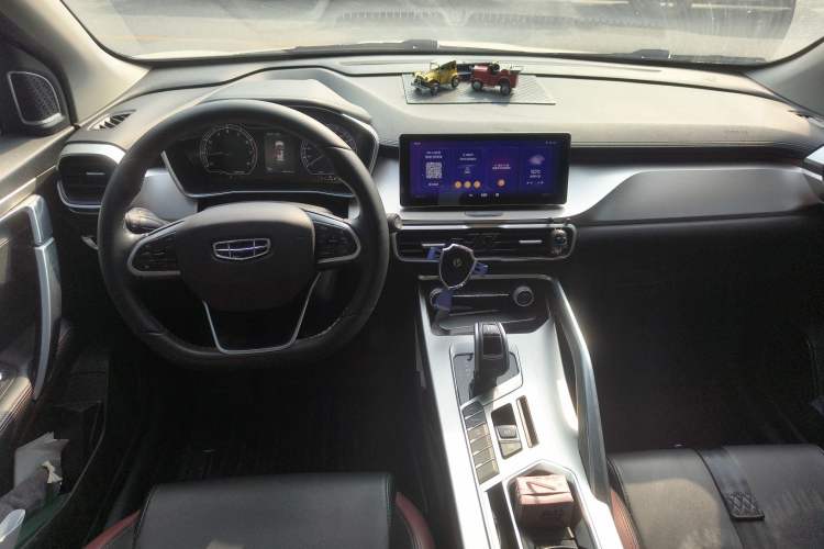 Used Geely Auto Coolray 2020 Facelift 240T DCT Hunter Interior 2