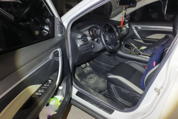 Used Geely Auto Coolray 2020 PRO 240T DCT Hunter Interior 3